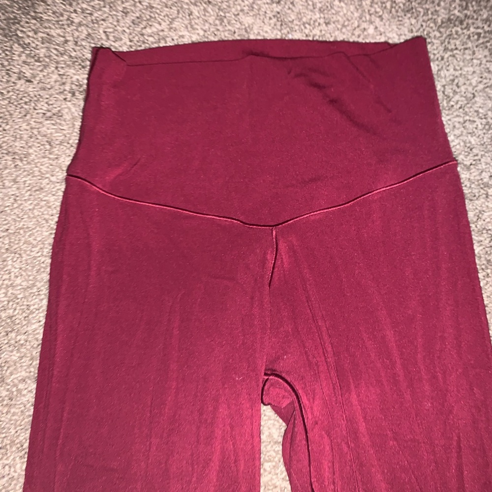 Red Aerie leggings, size M